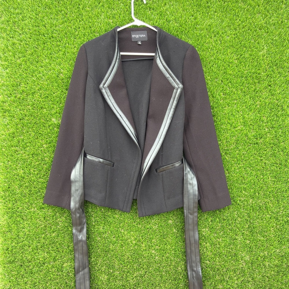 Etcetera Womens Black Textured Blazer Jacket Faux Leather Trim Belted Size 10